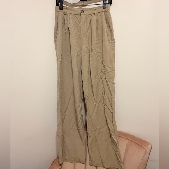 Reformation Mason Trousers - EUC - Worn 2 times - Picture 4 of 6